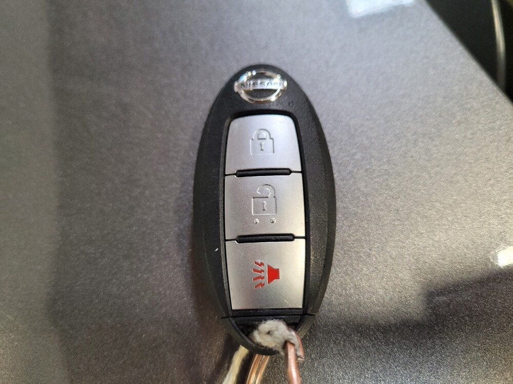 2020 Nissan Pathfinder in Torrance, CA 90504 - 18104650 32