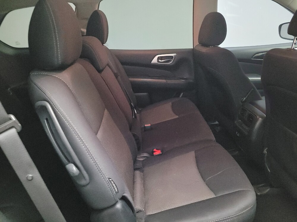 2020 Nissan Pathfinder in Torrance, CA 90504 - 18104650 19