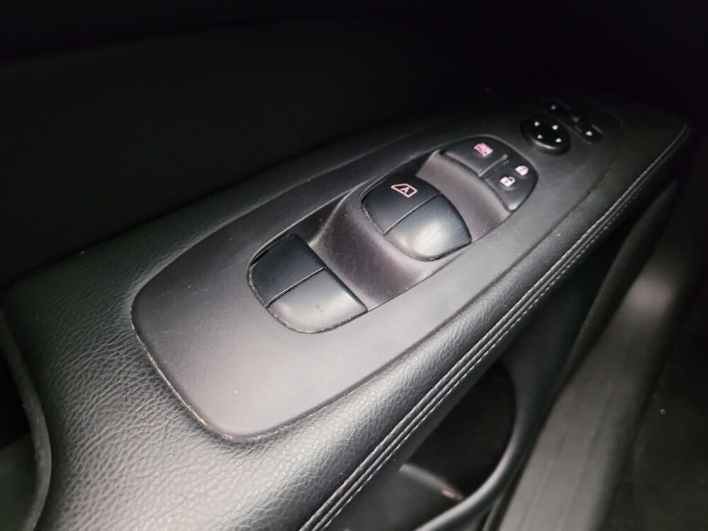 2020 Nissan Pathfinder in Torrance, CA 90504 - 18104650 27