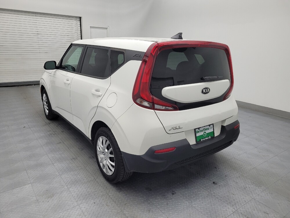 2020 Kia Soul in Columbia, SC 29210 - 18104655 5