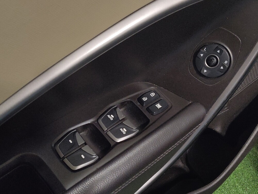 2017 Hyundai Santa Fe in Tulsa, OK 74145 - 18104656 27