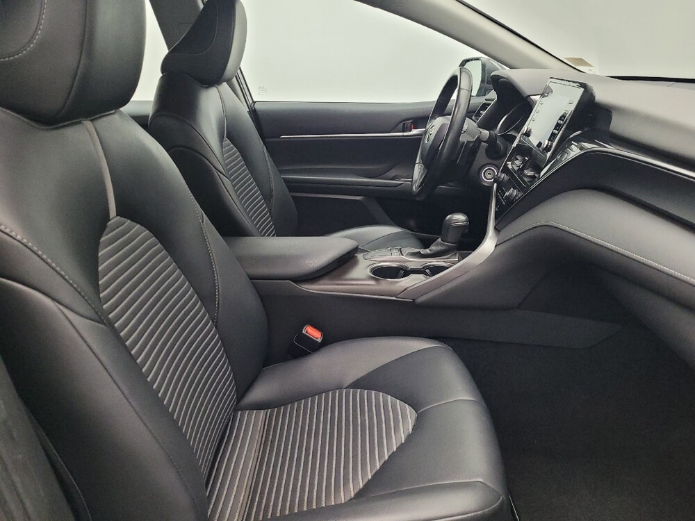 2023 Toyota Camry in Hialeah, FL 33014 - 18104657 21