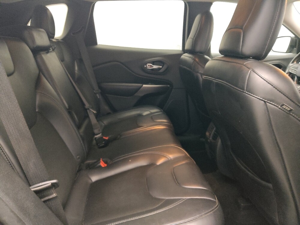 2019 Jeep Cherokee in Tulsa, OK 74145 - 18104659 19