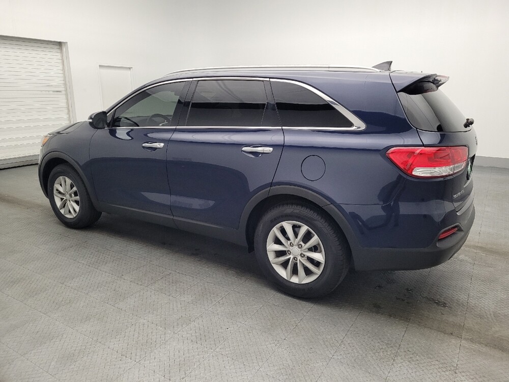2018 Kia Sorento in Hialeah, FL 33014 - 18104660 3