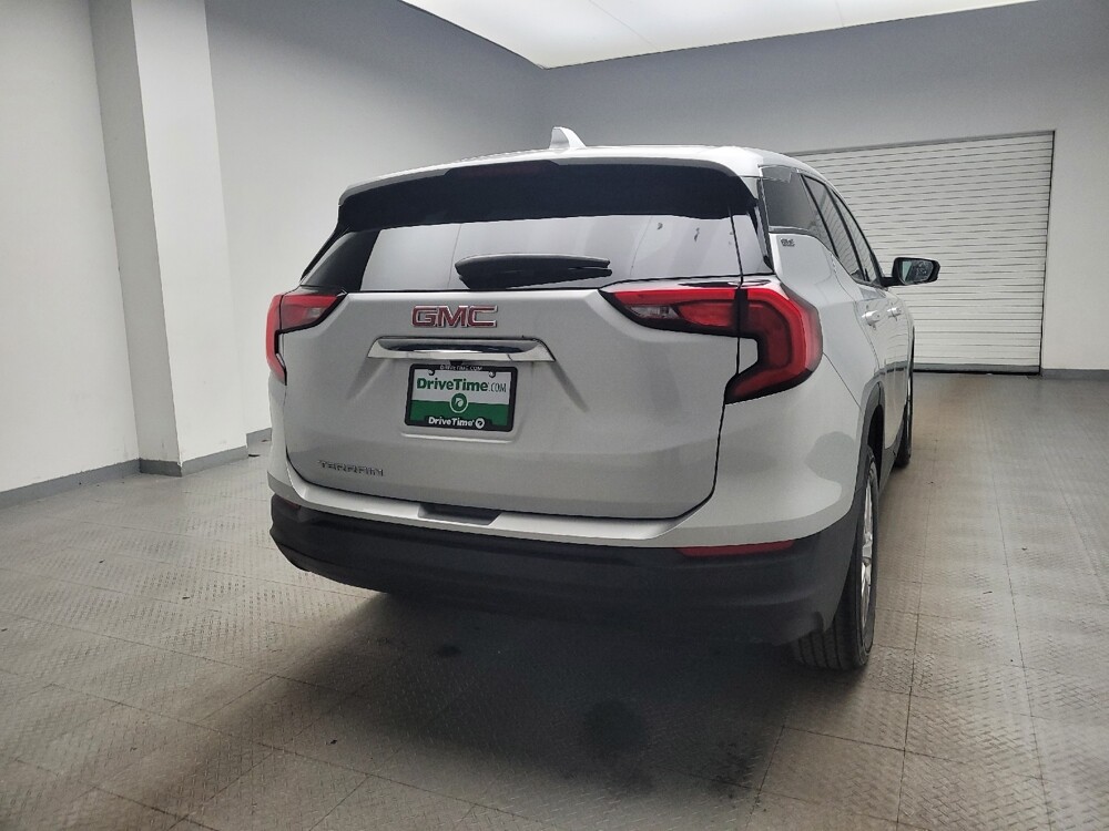 2020 GMC Terrain in Eastpointe, MI 48021 - 18104662 7