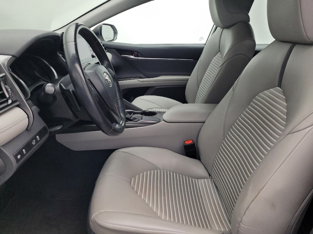 2021 Toyota Camry in Gainesville, FL 32609 - 18104677 17