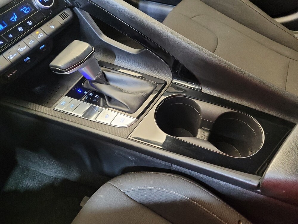 2023 Hyundai Elantra in Columbus, OH 43231 - 18104680 26