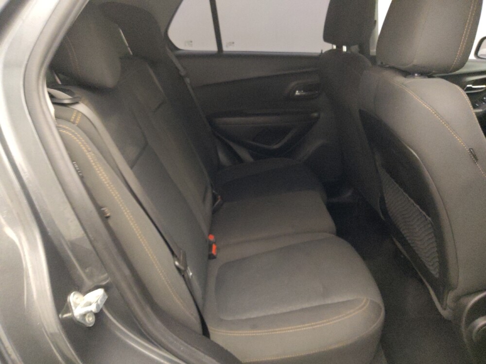 2019 Chevrolet Trax in Houston, TX 77060 - 18104683 19