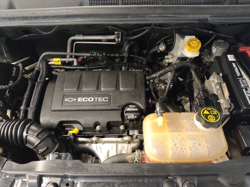 2019 Chevrolet Trax in Houston, TX 77060 - 18104683 30