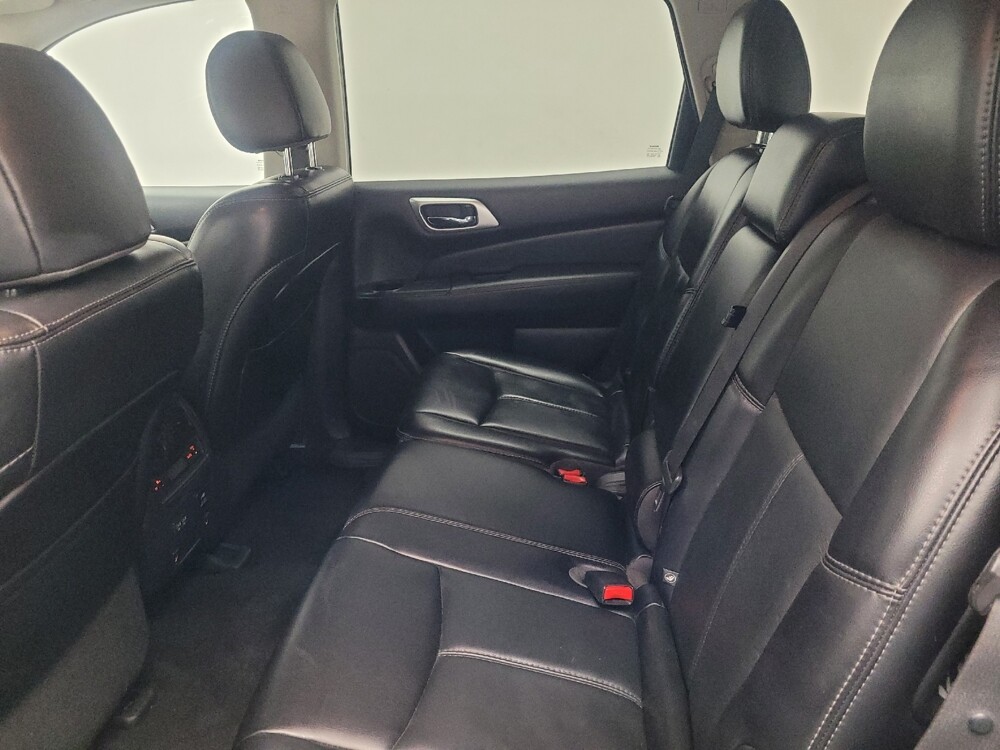 2017 Nissan Pathfinder in Antioch, TN 37013 - 18104685 18