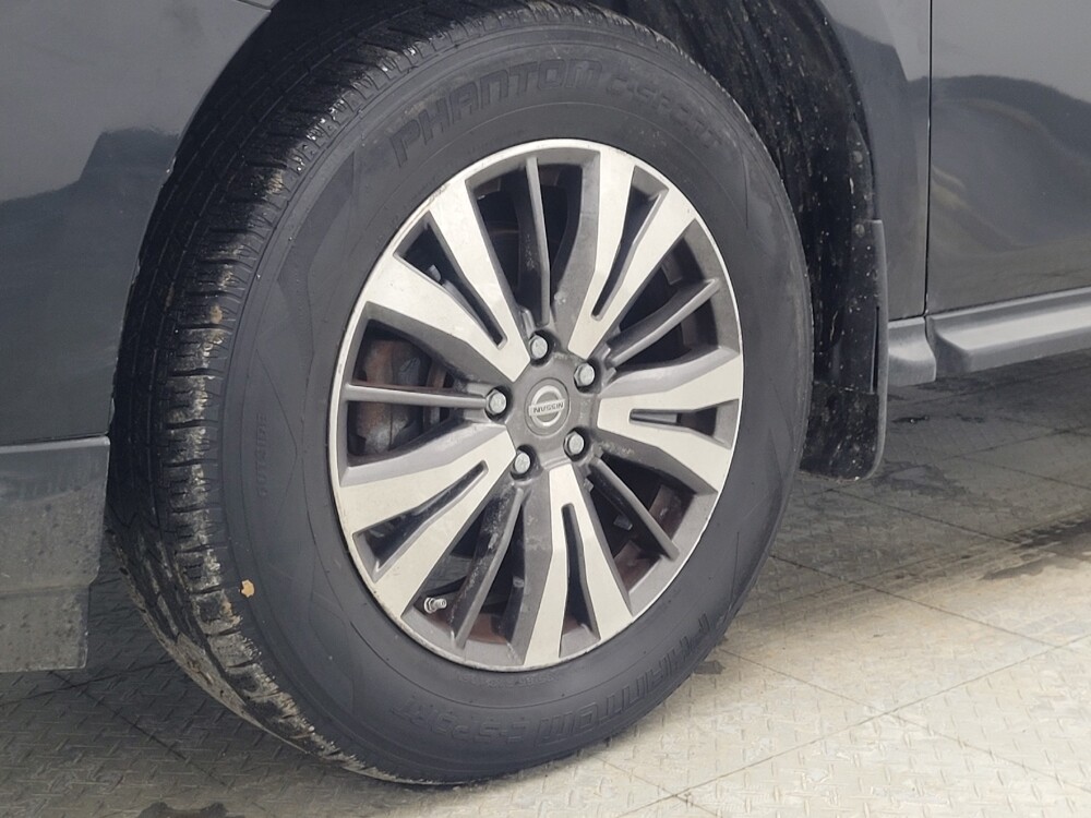 2017 Nissan Pathfinder in Antioch, TN 37013 - 18104685 31