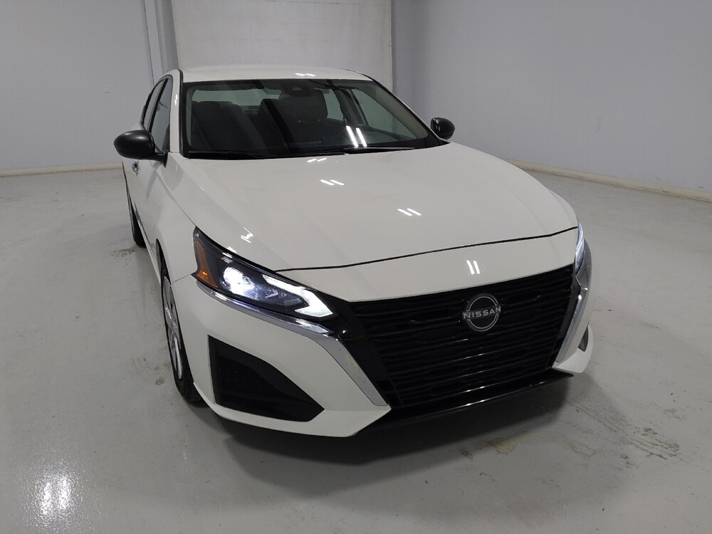 2024 Nissan Altima in Columbus, OH 43231 - 18104686 14