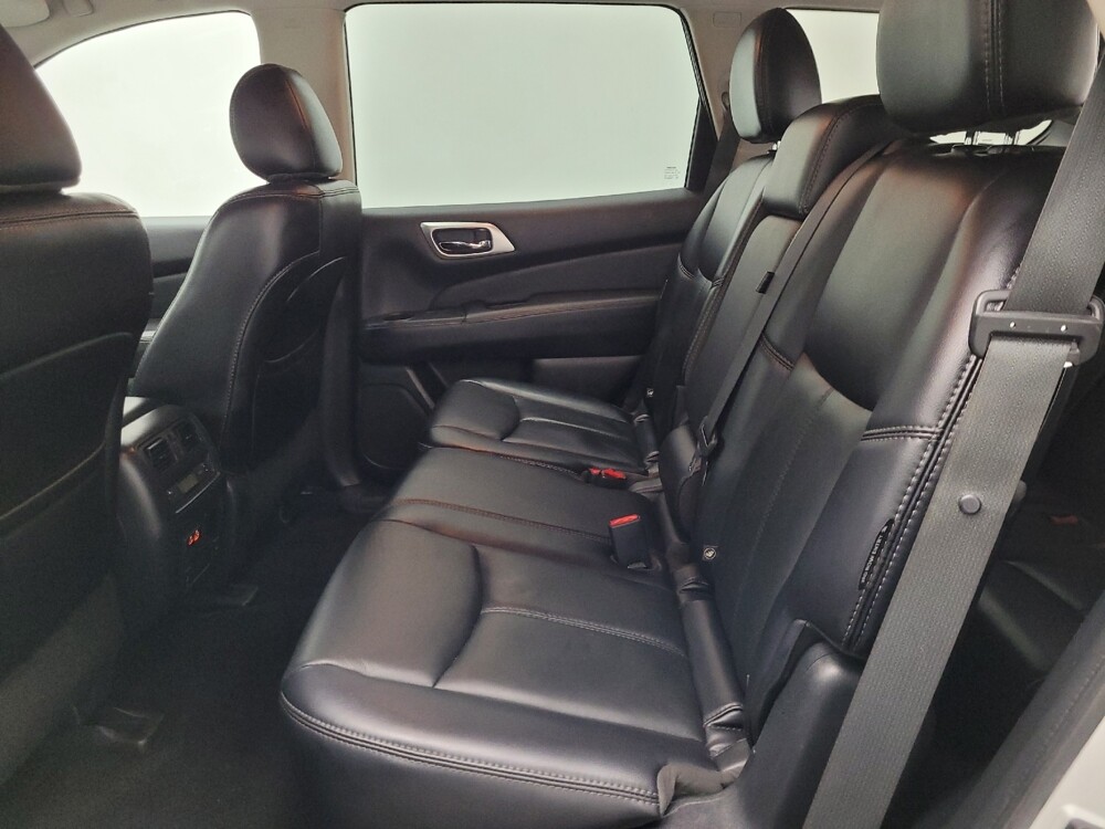 2020 Nissan Pathfinder in Las Vegas, NV 89102 - 18104687 18