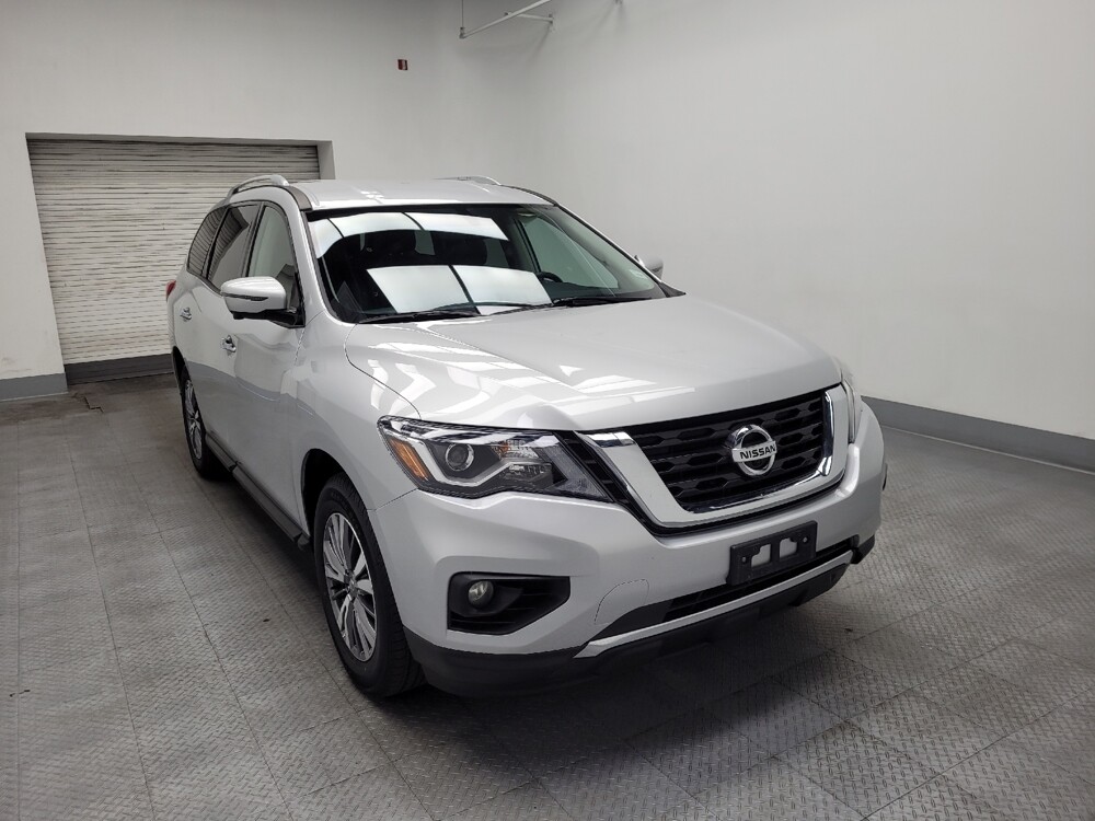 2020 Nissan Pathfinder in Las Vegas, NV 89102 - 18104687 13