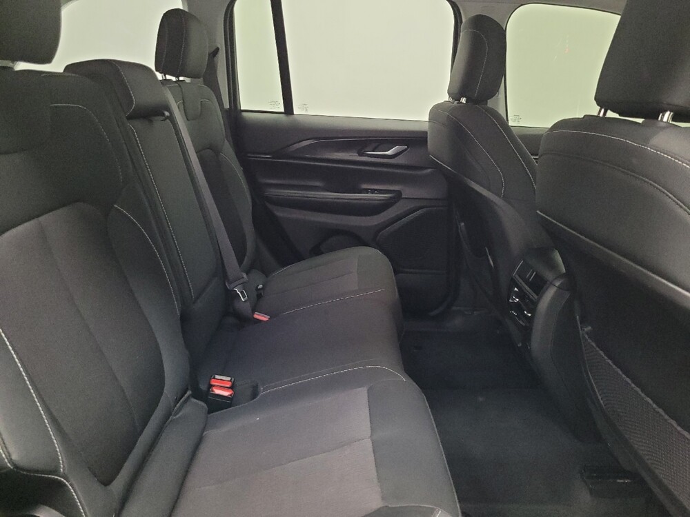 2023 Jeep Grand Cherokee in Las Vegas, NV 89102 - 18104688 19