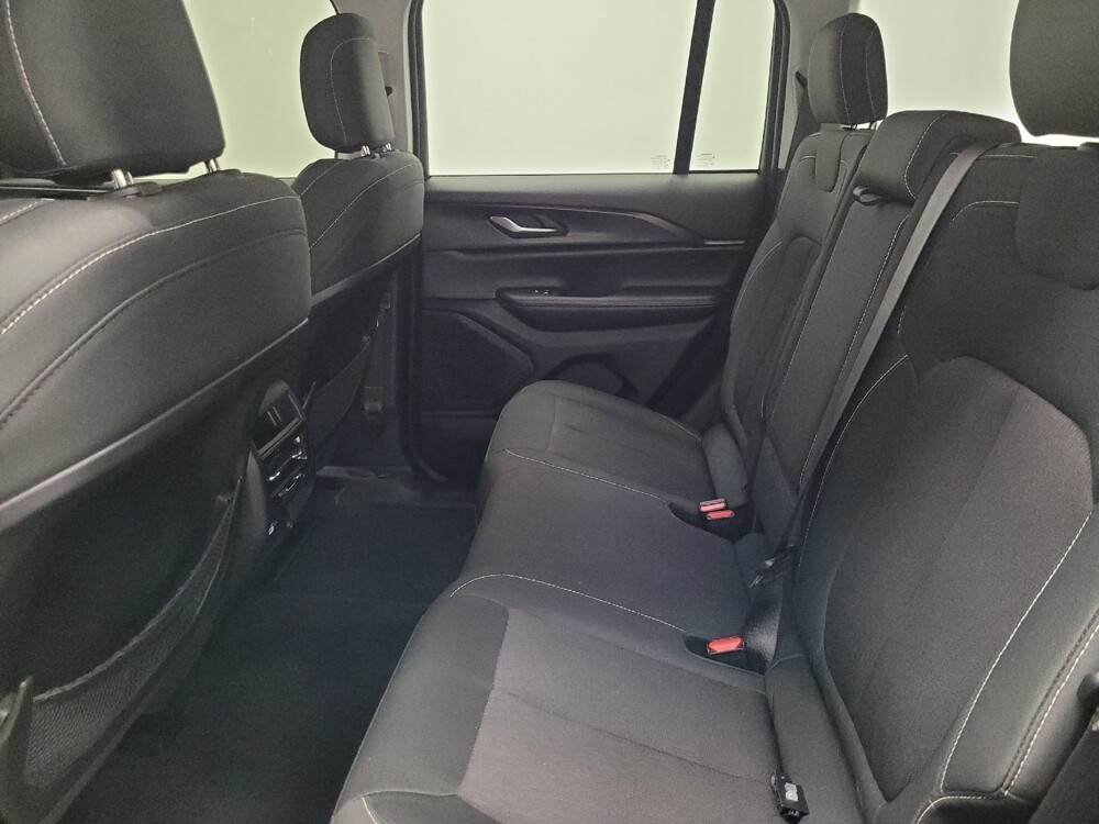 2023 Jeep Grand Cherokee in Las Vegas, NV 89102 - 18104688 18