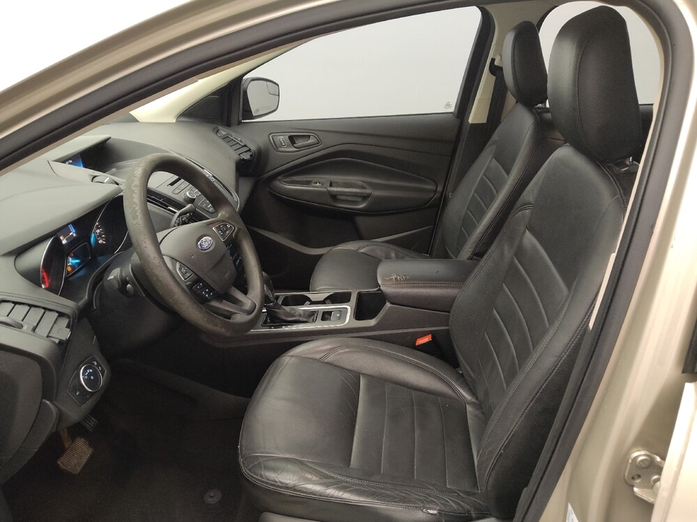 2018 Ford Escape in Baton Rouge, LA 70816 - 18104689 17