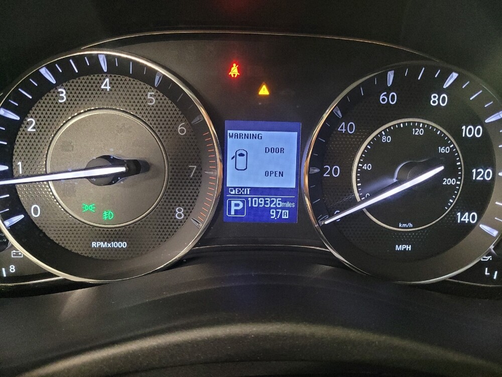 2020 Nissan Armada in Tampa, FL 33619 - 18104690 23