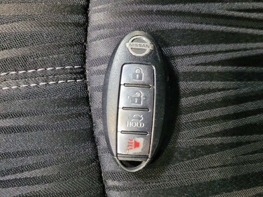 2018 Nissan Sentra in Riverside, CA 92504 - 18104696 32