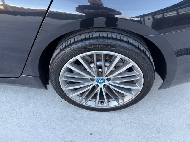 2018 BMW 530e in Knoxville, TN 37920 - 18104698 29