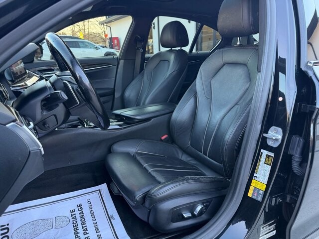 2018 BMW 530e in Knoxville, TN 37920 - 18104698 11