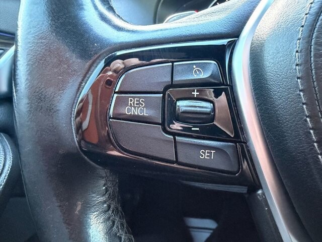 2018 BMW 530e in Knoxville, TN 37920 - 18104698 17