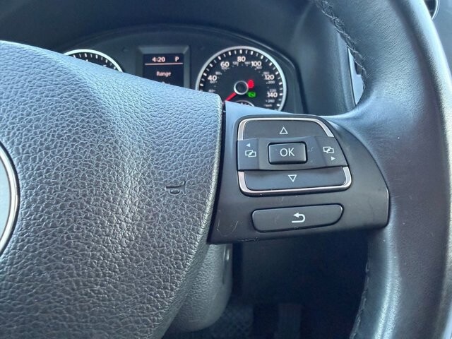 2017 Volkswagen Tiguan in Knoxville, TN 37920 - 18104699 19