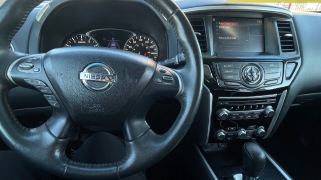 2018 Nissan Pathfinder in Dallas, TX 75228 - 18104711 12