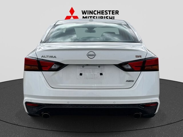 2024 Nissan Altima in Winchester, VA 22602 - 18104712 3