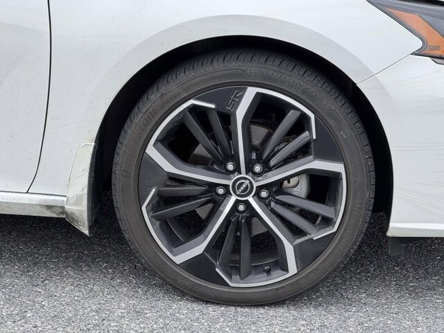 2024 Nissan Altima in Winchester, VA 22602 - 18104712 32