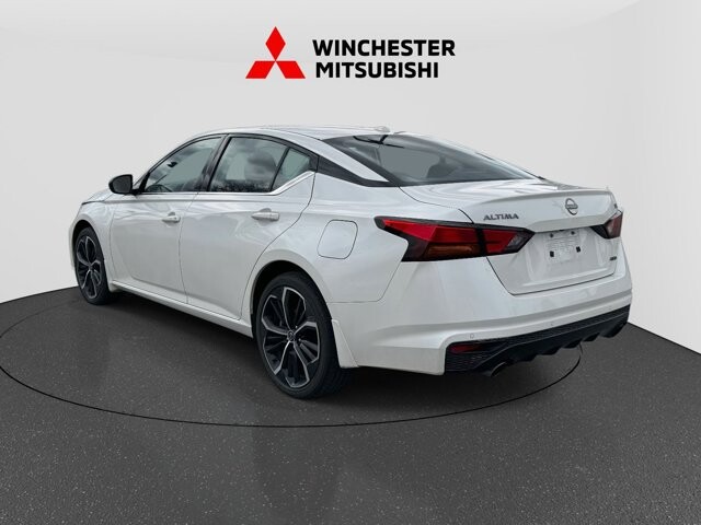 2024 Nissan Altima in Winchester, VA 22602 - 18104712 4