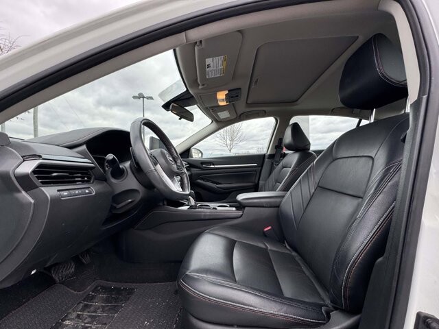 2024 Nissan Altima in Winchester, VA 22602 - 18104712 14