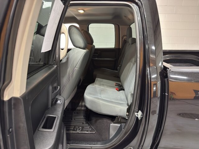 2018 RAM 1500 in Burlington, WI 53105 - 18104714 10