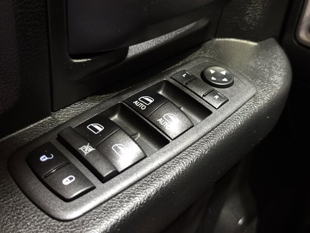 2018 RAM 1500 in Burlington, WI 53105 - 18104714 28