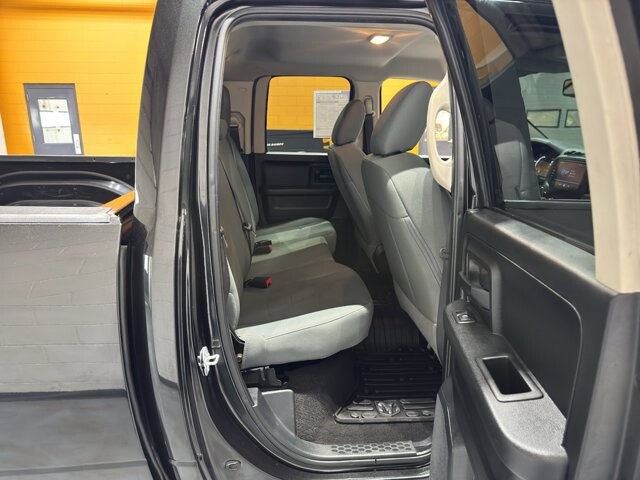 2018 RAM 1500 in Burlington, WI 53105 - 18104714 16