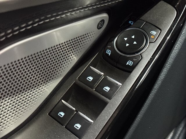 2023 Ford Explorer in Burlington, WI 53105 - 18104715 37