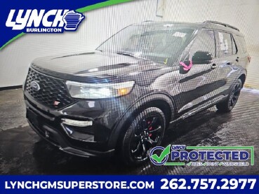 2023 Ford Explorer in Burlington, WI 53105