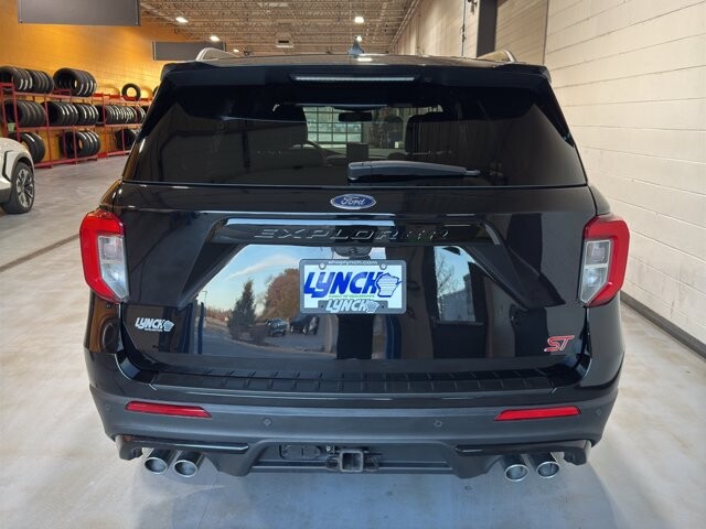 2023 Ford Explorer in Burlington, WI 53105 - 18104715 4