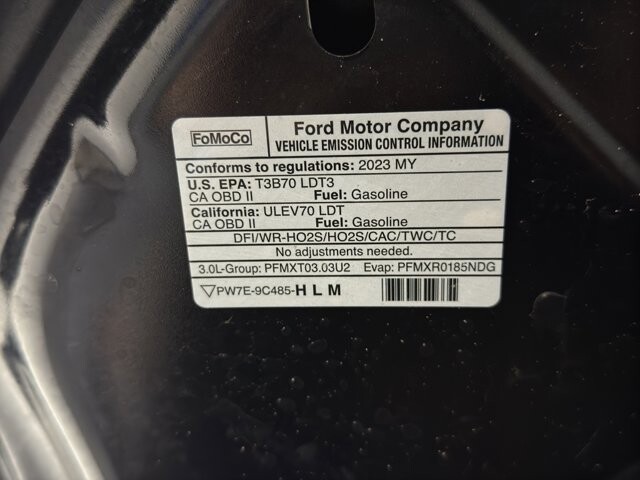 2023 Ford Explorer in Burlington, WI 53105 - 18104715 41