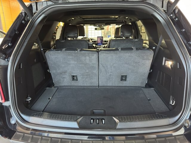 2023 Ford Explorer in Burlington, WI 53105 - 18104715 20