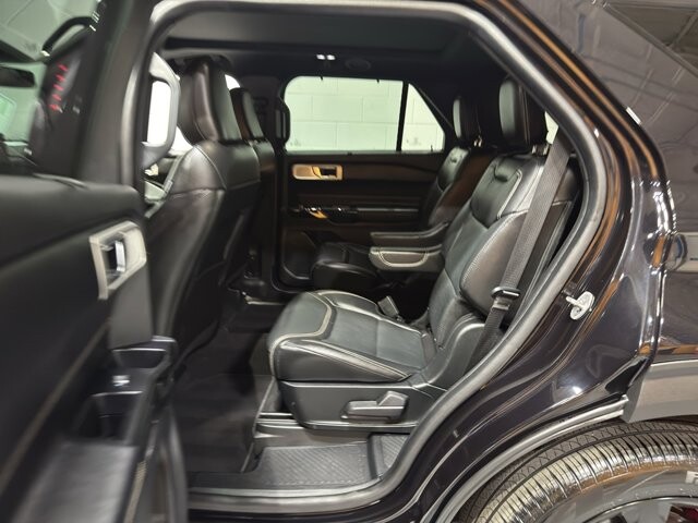 2022 Ford Explorer in Burlington, WI 53105 - 18104716 10