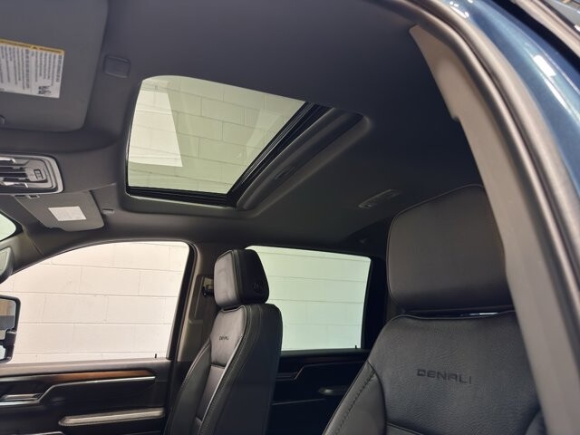 2025 GMC Sierra 2500 in Burlington, WI 53105 - 18104719 42