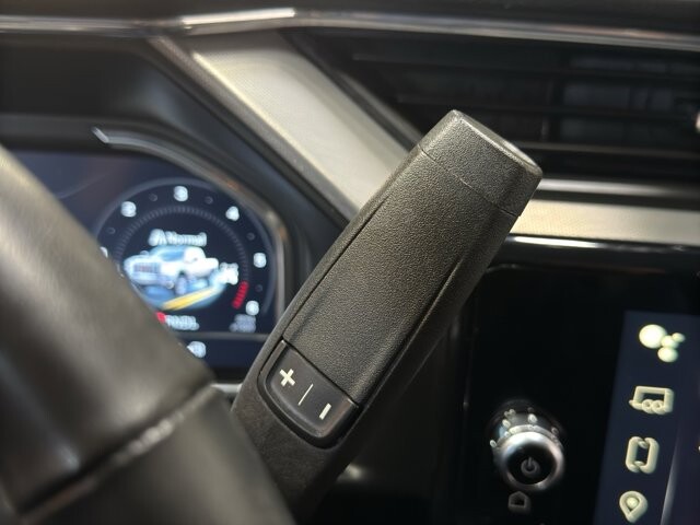 2025 GMC Sierra 2500 in Burlington, WI 53105 - 18104719 30