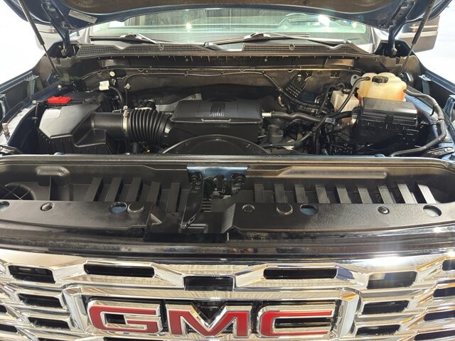 2025 GMC Sierra 2500 in Burlington, WI 53105 - 18104719 43
