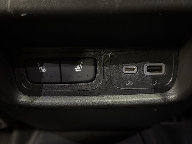 2024 Cadillac XT4 in Burlington, WI 53105 - 18104720 12