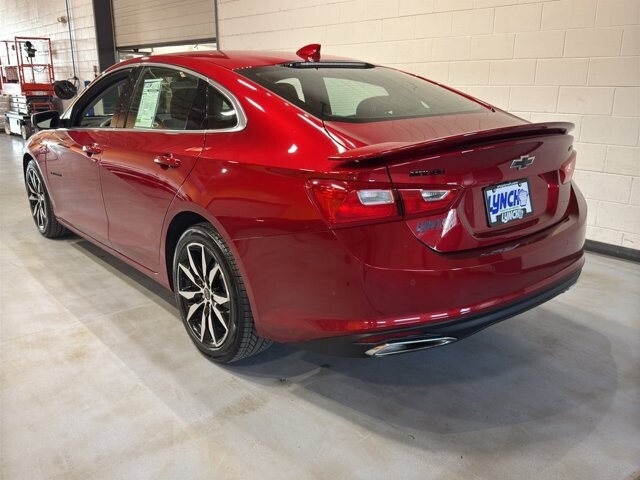 2022 Chevrolet Malibu in Burlington, WI 53105 - 18104722 3