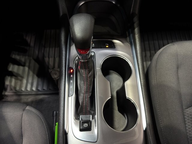 2022 Chevrolet Malibu in Burlington, WI 53105 - 18104722 28