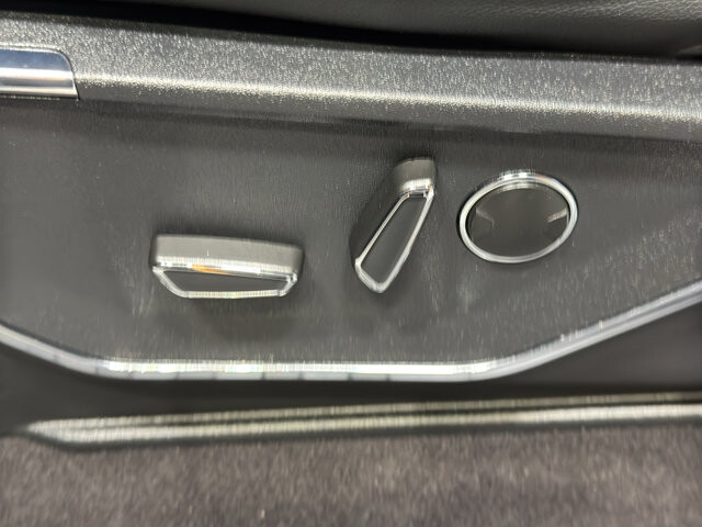 2023 Ford F150 in Burlington, WI 53105 - 18104724 18