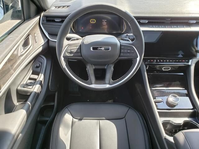 2026 Jeep Grand Cherokee L in Bedford, OH 44146 - 18104730 10