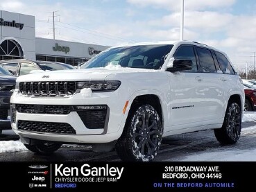 2026 Jeep Grand Cherokee in Bedford, OH 44146